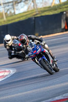 brands-hatch-photographs;brands-no-limits-trackday;cadwell-trackday-photographs;enduro-digital-images;event-digital-images;eventdigitalimages;no-limits-trackdays;peter-wileman-photography;racing-digital-images;trackday-digital-images;trackday-photos